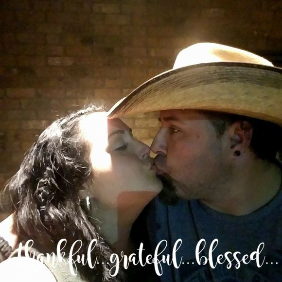 Meet your Posher, Jessica - Picture 1 of 1